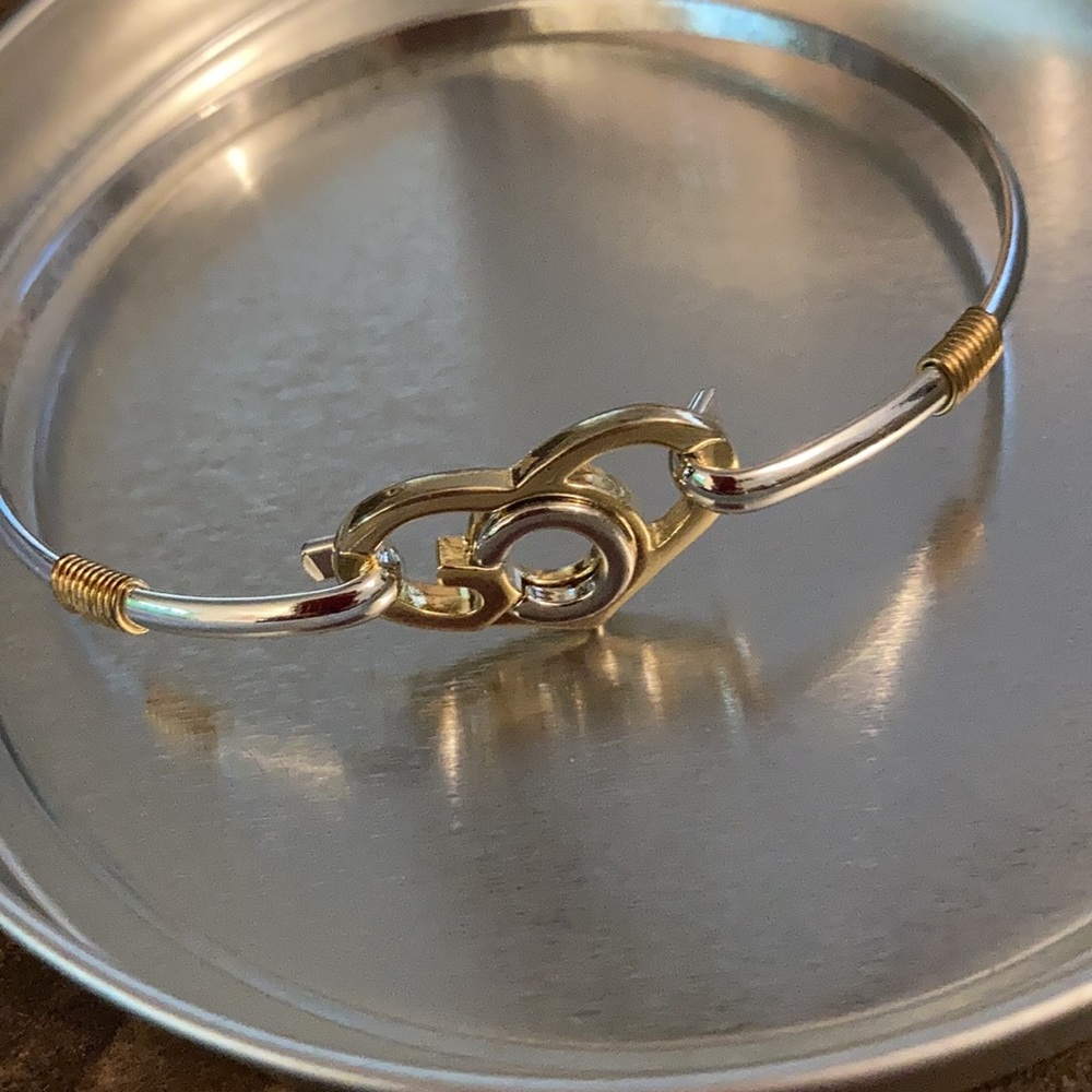 Gold and silver clasp bracelet
